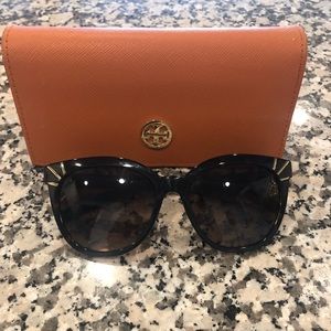 Tory Burch TY9051 13704L Black Cateye Sunglasses